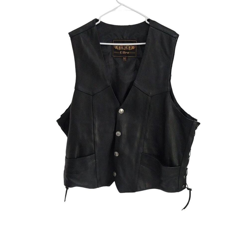 UNIK Leather Black Biker Motorcycle Vest Size 52 Buffalo Head Buttons 4 Pockets